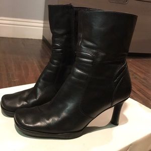Leather boots